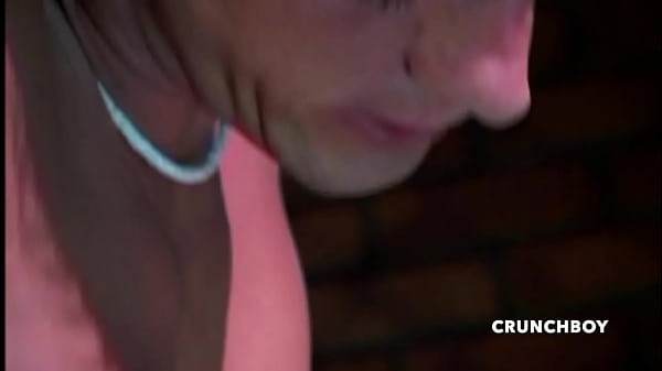 Salope Blonde Baisee Par Egrosse Bite De Black thumbnail