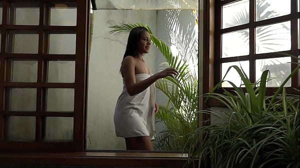 Nonton Bruna Lancaster Acaba De Tomar Banho E Chama O Vizinho thumbnail