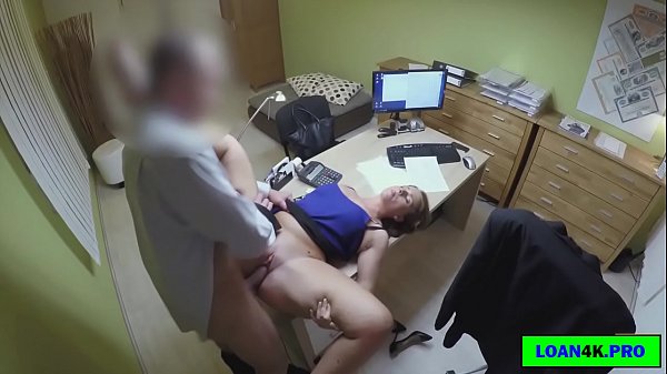 Nonton The Money World thumbnail