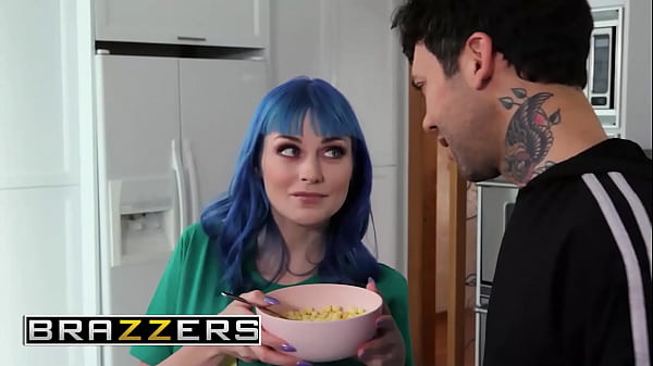 Nonton .brazzers.xxx/gift - Copy And Watch Jewelz Blu Video thumbnail