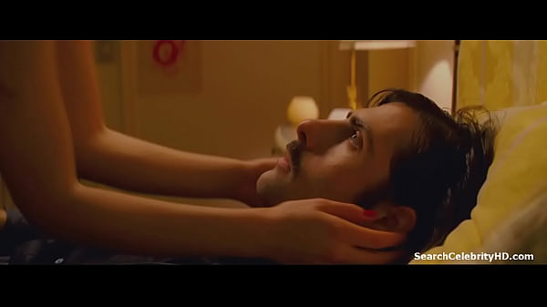 Natalie Portman In Hotel Chevalier 2007 thumbnail