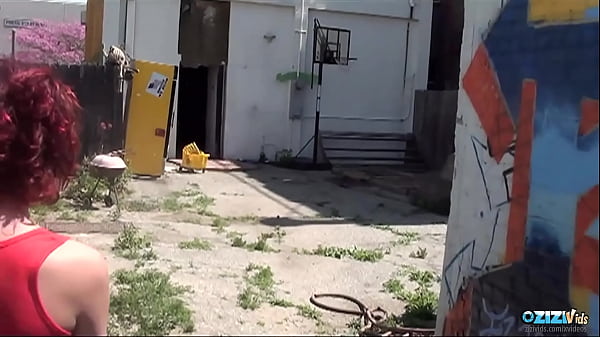 Nonton These Two Metalheads Really Know How To Put Up A Good Hardcore Action thumbnail