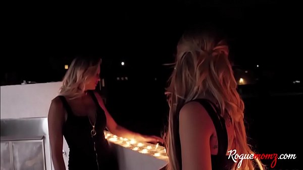 Lesbian Step Mom Teaches Daughter Things thumbnail