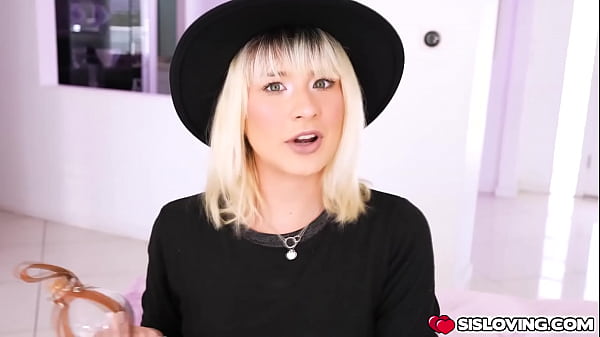 Nonton Jerking Off While Stepsis Shows Me Her Pussy thumbnail