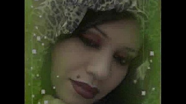 Arab Sexy Women Slide Show thumbnail