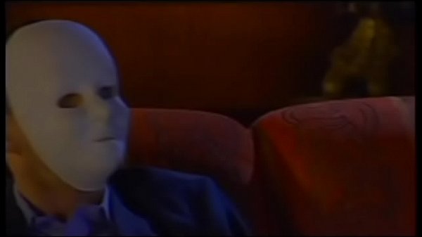 Nonton Sexy Babe In Masquerade Mask Enjoys Taking Two Cocks At The Same Time thumbnail