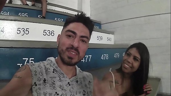 Luc&atilde;o Socando Bem Gostoso Na Lunna Vaz Durante 20 Minutos No Show E Gozando Muito thumbnail