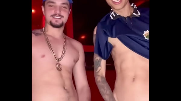 Curtindo O Parceiro No Motel thumbnail