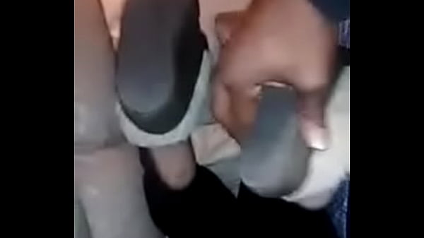 Ty'_s nylon slippers/feet fuck pt.1