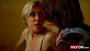Hot Milf Dee Williams & Axel Haze Fucked Hard thumbnail