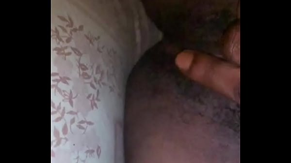 Nonton Makeup Artist thumbnail