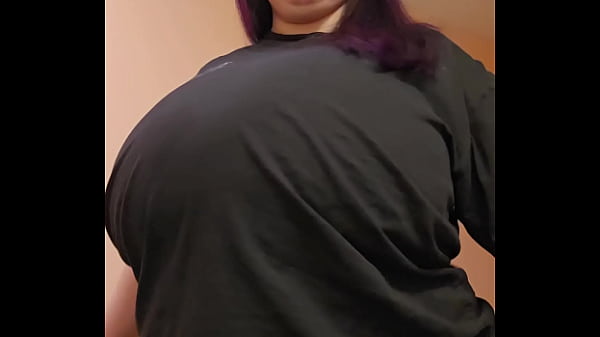 Massive Juggs On Bbw Young Lady thumbnail