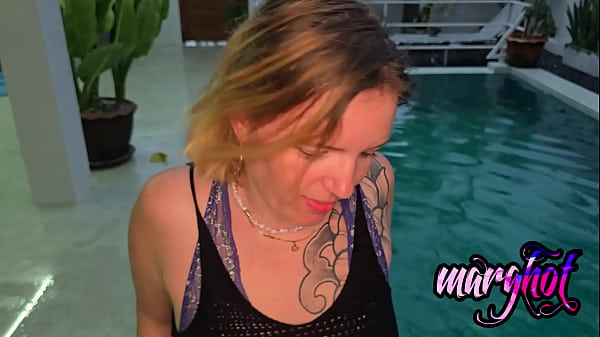 nouvelle video en thailandeje me fait inviter dans une villa on commence sous…