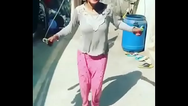 Nonton Hot Bouncing Boobs thumbnail