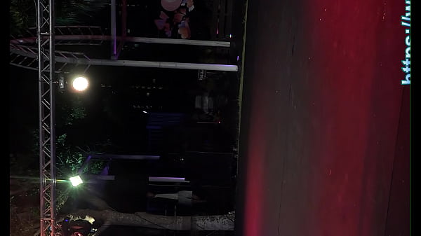 Nonton 翁子涵 thumbnail