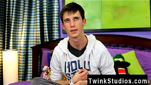 Gay Sex As If The Beaches Of Socal Weren't Appealing Enough, Studs thumbnail