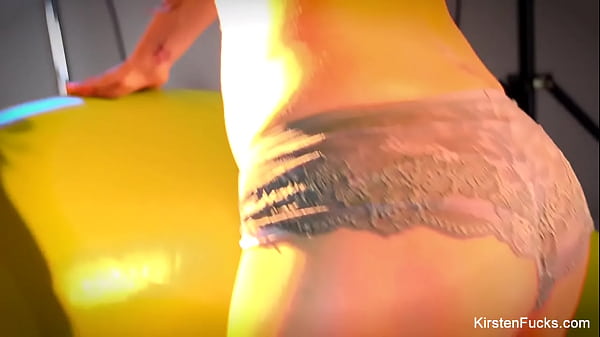 Lesbian Sex Video On Tube Wolf thumbnail