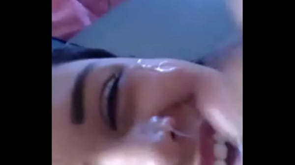 Crempie To Face Of My Gf thumbnail