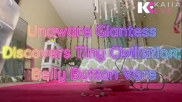 Nonton Unaware Giantess Discovers Tiny Civilization: Belly Button Vore thumbnail