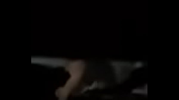 gay tomando banho fazendo carinho na cabeca 