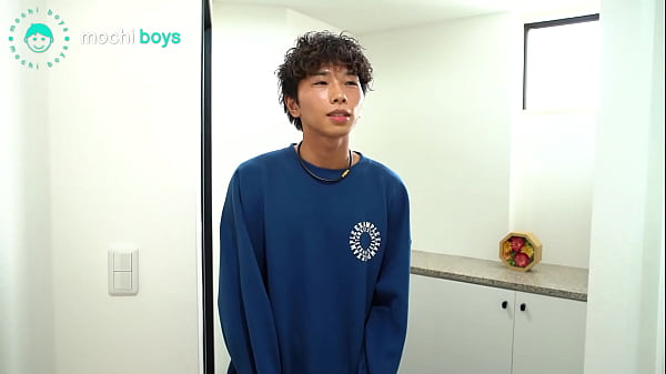 Japanese Threesome Fucking Bareback thumbnail