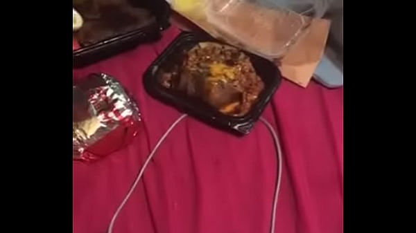 Nonton U Wanna Kick It U Can&rsquo;t Be Broke Doe thumbnail