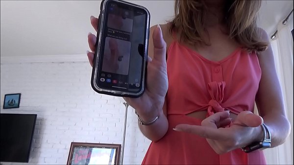 Step Mom Gets Dick Pic From Son - Alex Adams thumbnail