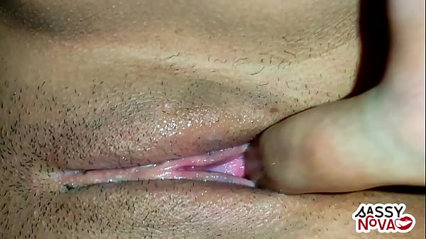 Nonton Teen Massaged With Olive Oil And Vibrator Massage And Then Fingered With Cum Inside Pussy thumbnail