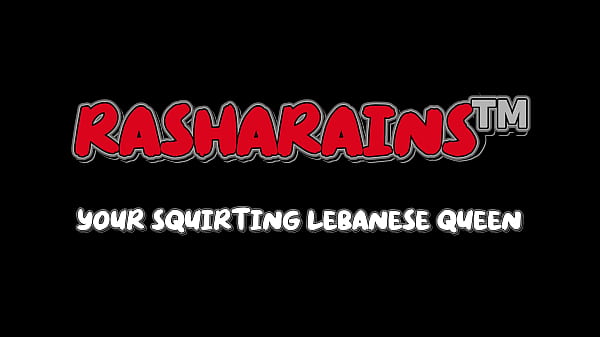 Nonton قحبة لبنانية تفرك كسها وتدخن سيجارة قبل ما تركب زب بطيزها thumbnail