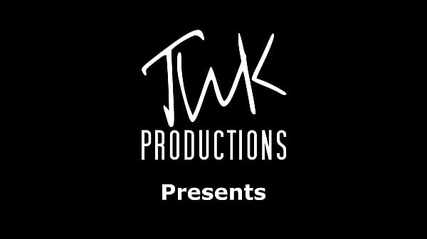 Nonton Laura's Airbnb Ep8 - Photography With Ace thumbnail