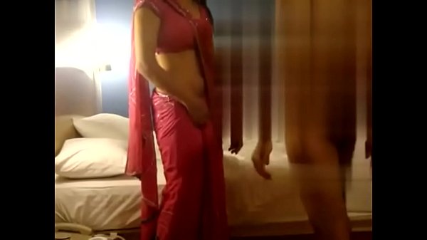 Geile Latina met grote tieten knalt zijn hardcore kerel in het hotel 