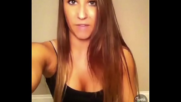 Nonton Twerk Vine Comp thumbnail