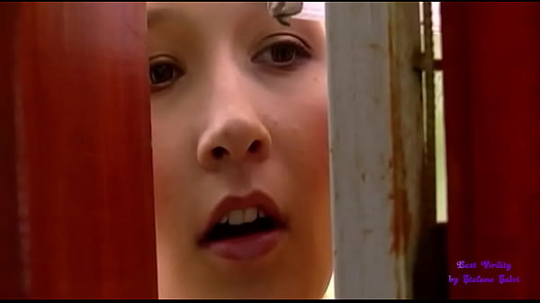 Nonton Two Friends Touch And Lick Each Other In The Pool, While Another Girl Spies On Them thumbnail