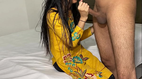 भारतीय पंजाबी सौतेली माँ को भारतीय देसी बहुत बड़े लंड वाले सोतेले लड़के ने चोदा, स्पष्ट हिंदी ऑडियो पूर्ण वीडियो thumbnail