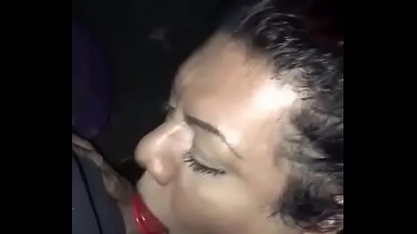 MAMANDO VERGA DE EXTRA&NtildeO