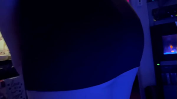 Nonton Cheetah Adora Gets Fucked In Her Favorite Dress On The Tour Bus. thumbnail