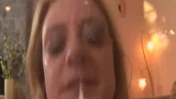 Loirinha Linda Se Exibindo No Boquete thumbnail