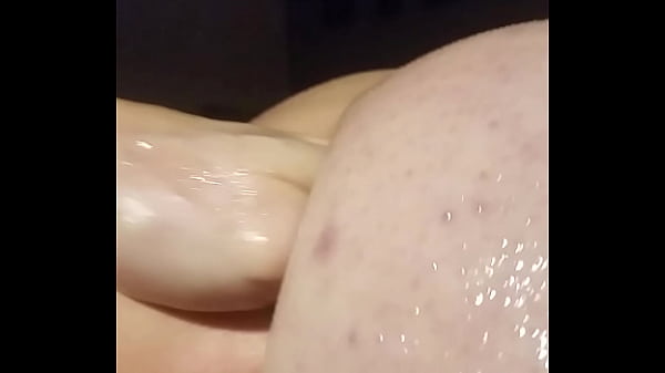 Red nails and deep double fisting