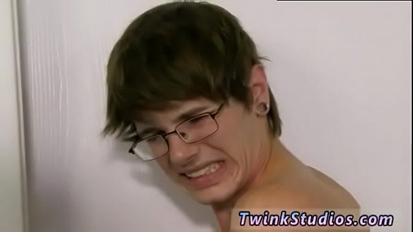 Boy Licking Twinks Big Ass Anal Fuck Gay thumbnail