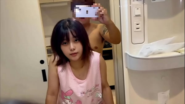 洗濯中の妻にこの場でヤりたいって伝えたら、洗濯機の前でフェラしてくれて、沢山おまんこに僕のを挿れさせてもらいました。 thumbnail