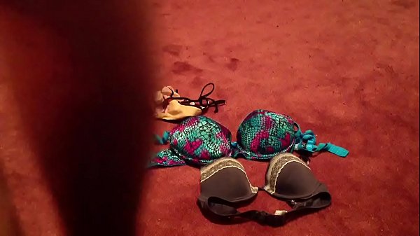 Nonton My Wife's Sister Bra thumbnail