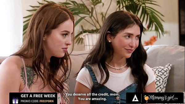 Petite Babes Fuck Squirting Milf thumbnail