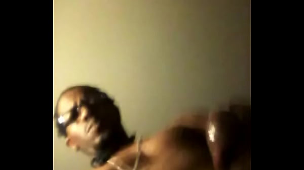 Nonton Chocolate Curvy Cock thumbnail