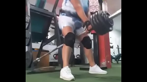 Nonton Mi T&iacute;a Se Arrecha thumbnail