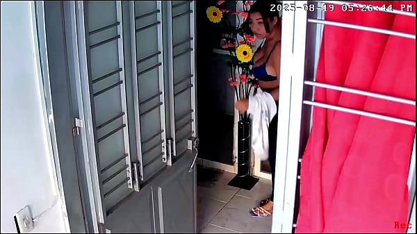 Nonton Keilimar Showing Her Tits To The Neighbor, But In The End, I Fuck Keilimar. American thumbnail