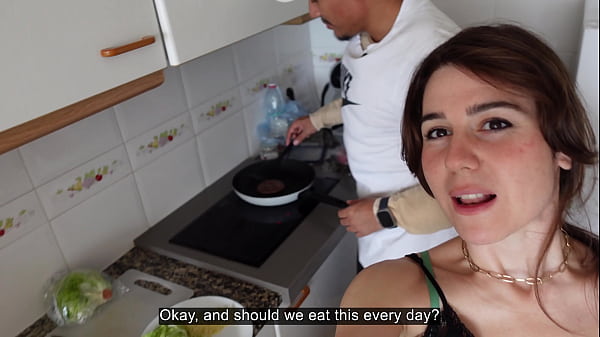 Nonton The Reporter Had A Good Ending With The Coach thumbnail