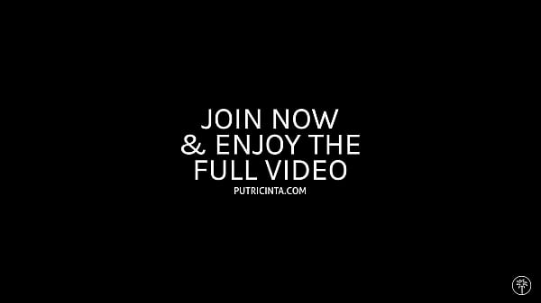 Indonesian Putri Cinta Gets Naked For The Camera Man And Bends Over For View Of Pussy And Bum Hole thumbnail