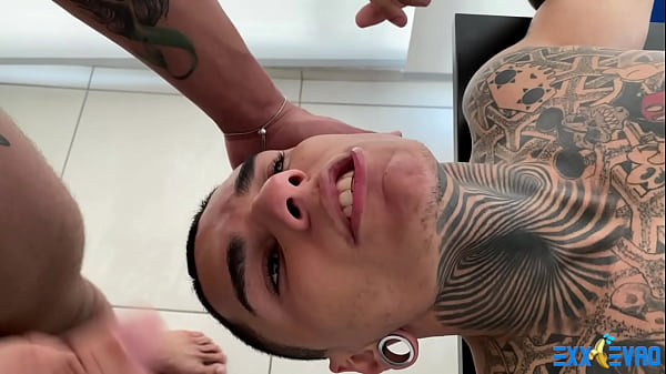 25cm Torto E Grande E Entrando Em Mim thumbnail