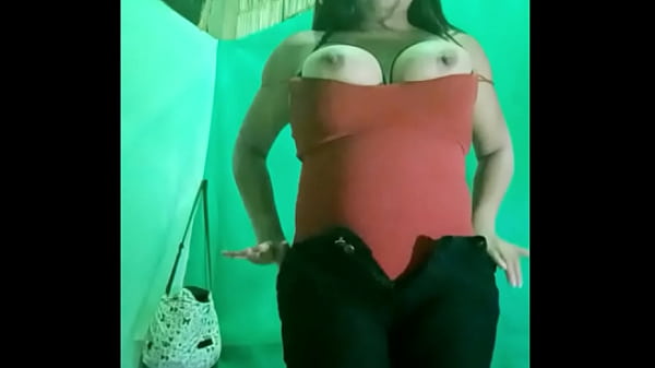 DIRTY STEPBROTHER HERE IS YOUR GIFT FOR THE CHRISTMAS HOLIDAYS. I WANT YOU TO GET EXCITED AND COME TO THE HOUSE TO HAVE SEX ON CHRISTMAS. REAL PORN OF STEPSIST SENDING HOMEMADE PORN TO HER WOMAN STEPBROTHER 