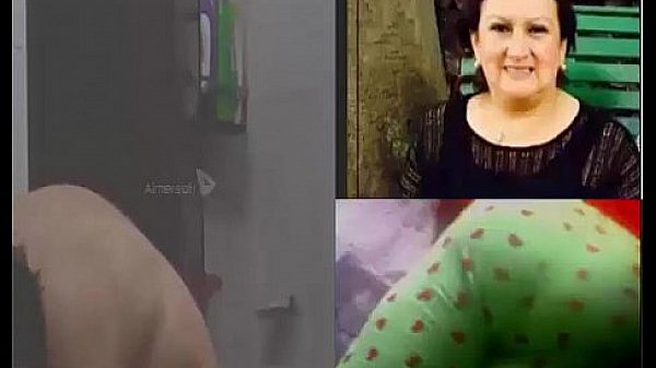 Nonton Espiando A Una Se&ntilde;ora Madurita Ecuatoriana Lav&aacute;ndose El Sapo thumbnail